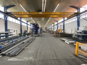 Halle 1