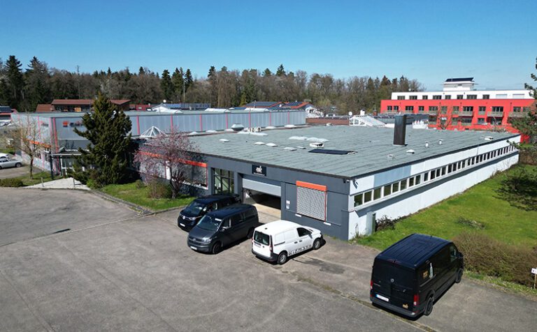 Gewerbeareal mit Produktions- und Lagerhalle in Schwäbisch Gmünd, durch fgi erfolgreich vermietet.