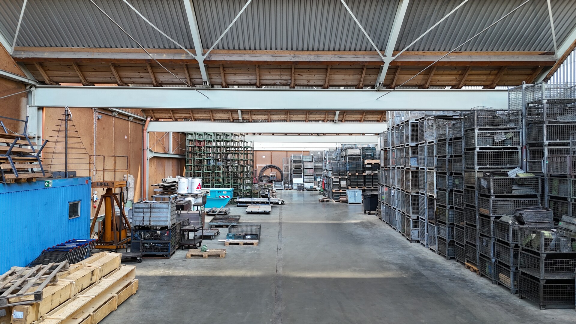 Verladehalle