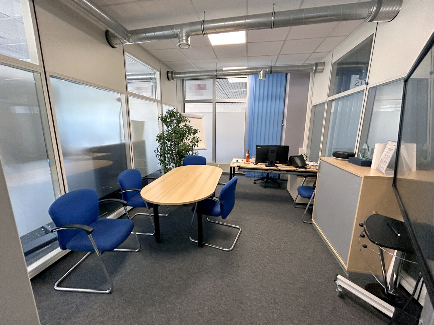 Bürobeispiel