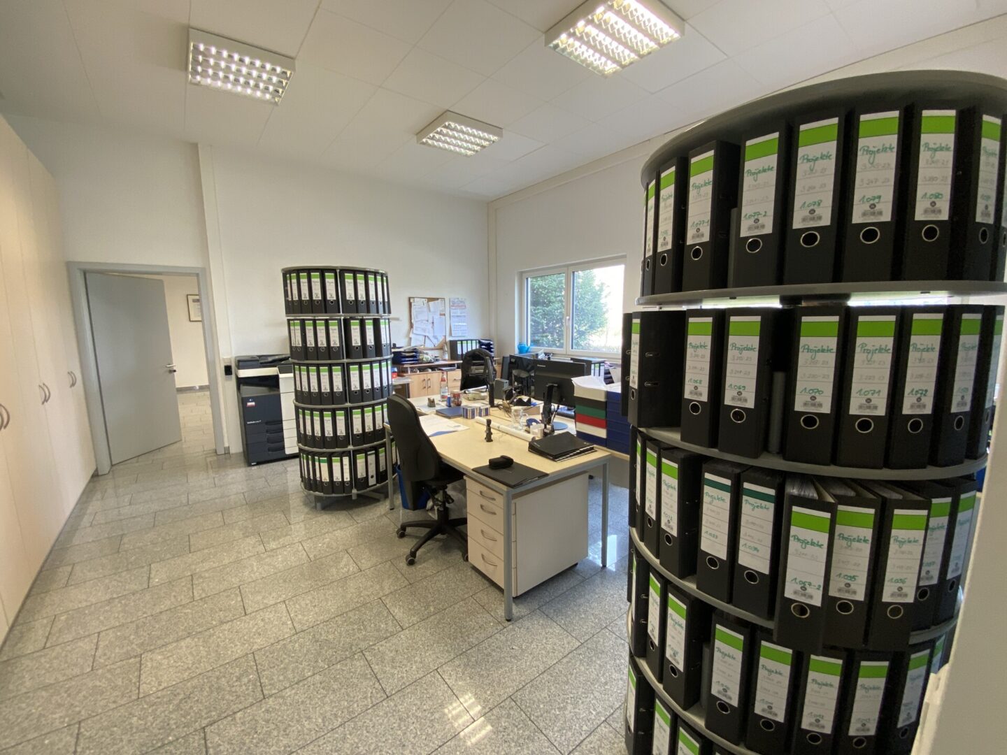Büro 1