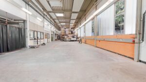 Halle/Lager/Produktion