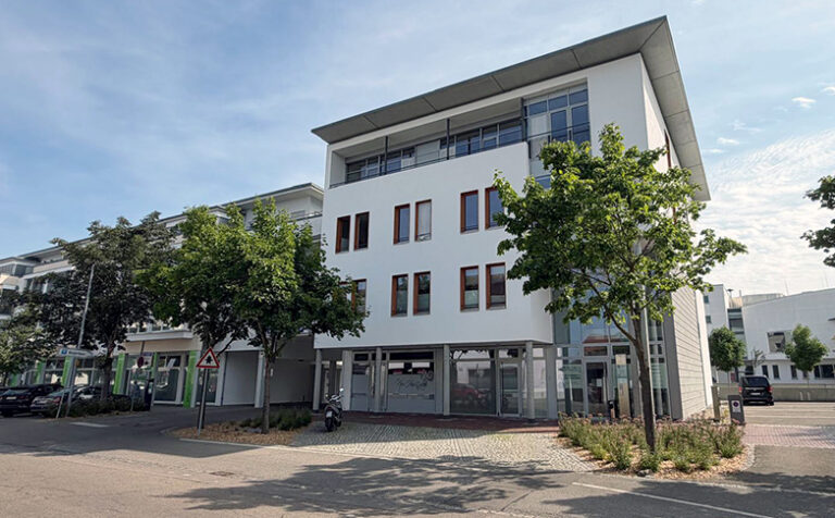 Büro- und Geschäftsgebäude in der Innenstadt von Senden – Vermietung von Büroflächen durch fgi